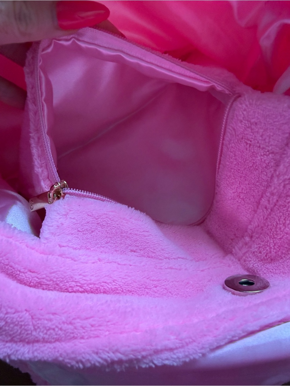 Chanel Precision Beauty Fluffy Pink Terry Cloth Crossbody Satchel - Picture 11 of 15